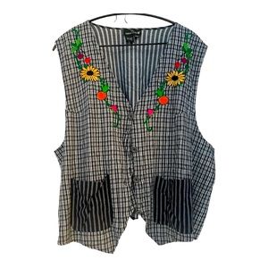 Carole Little ll Embroidered Floral Pattern Vest Sz 22W